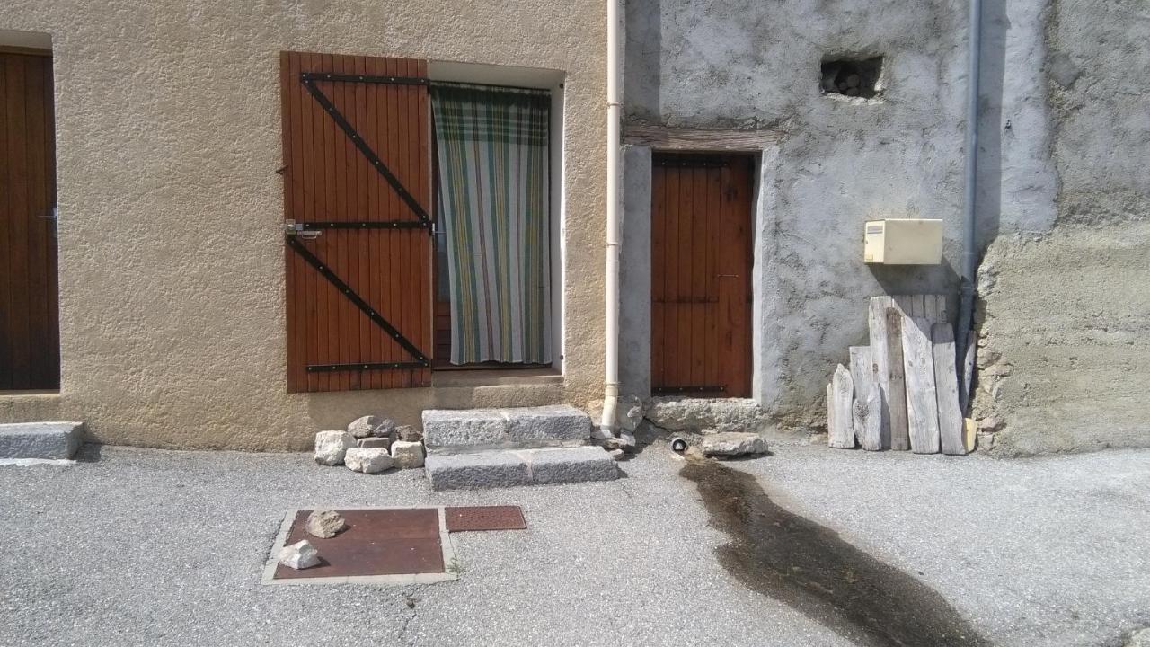 Mireille Apartment Кастелан Екстериор снимка