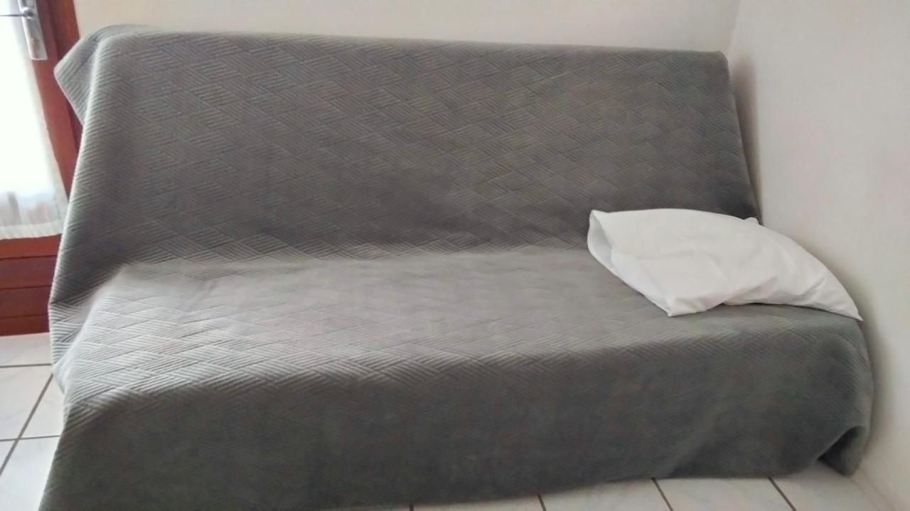 Mireille Apartment Кастелан Екстериор снимка